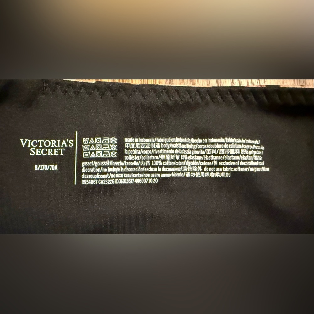 Victoria’s Secret Leopard Print Women’s Leggings - Picture 4 of 6
